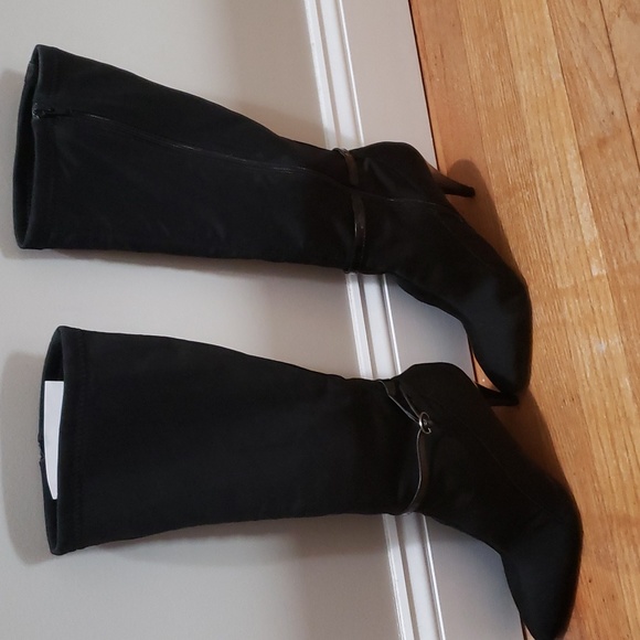 NINE WEST Dressy Water Repellent Black Pointed Tall Zip Boot w/Heel - Picture 3 of 9